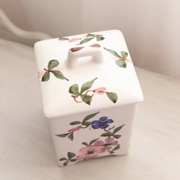 Jay Willfred Andrea by Sadek Square White Floral Ceramic Lidded Canister - Picture 3 of 7